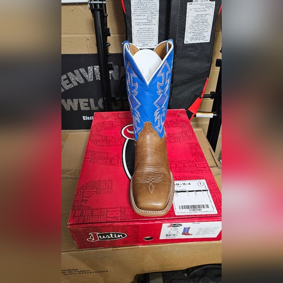 Mens Justin Boots - Picture 2 of 4